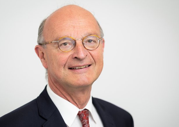 Peter Boschheidgen: Rechtsanwalt
Fachanwalt für Arbeitsrecht
Peter Boschheidgen